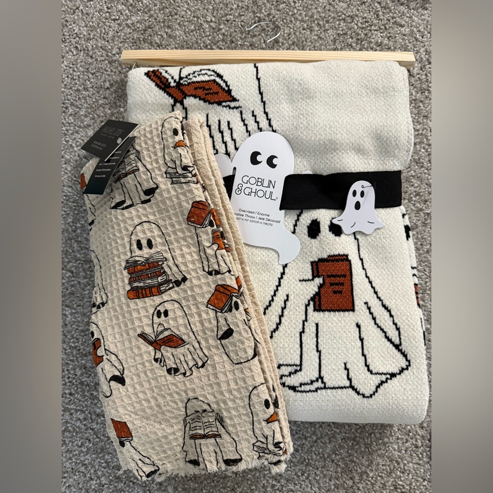 Goblin & Ghoul Ghosts Reading Halloween Throw Blanket & Kitchen Towels